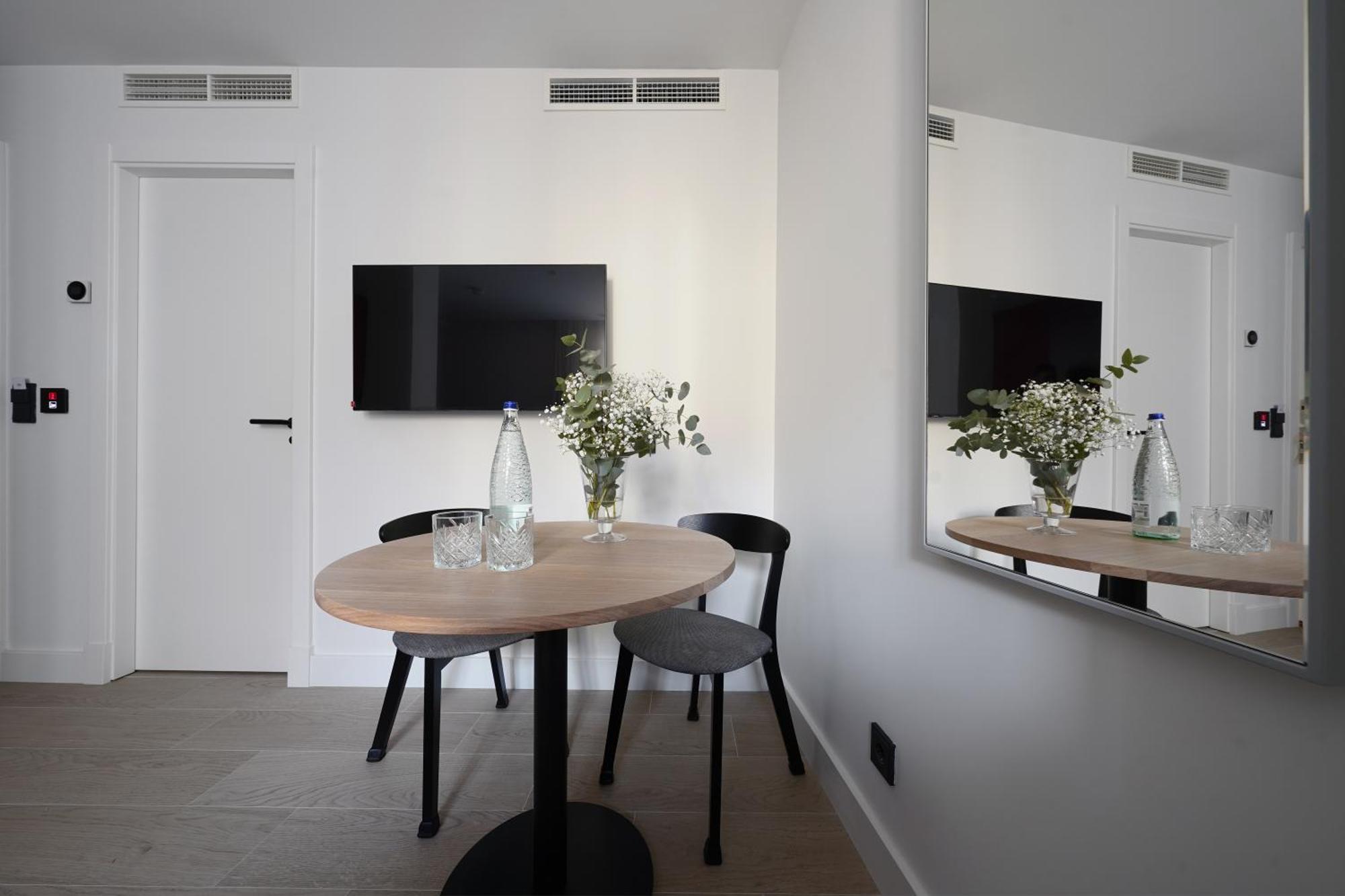 Numa Madrid Sol Aparthotel Kültér fotó